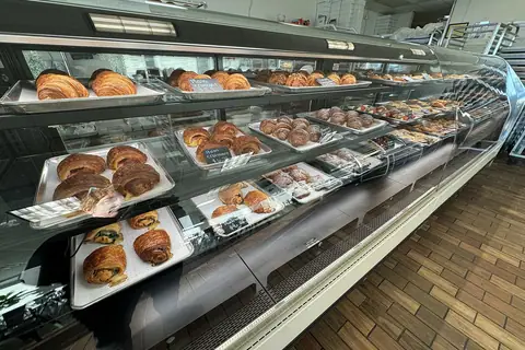 Kesh's Kafe & Bakery photo 2